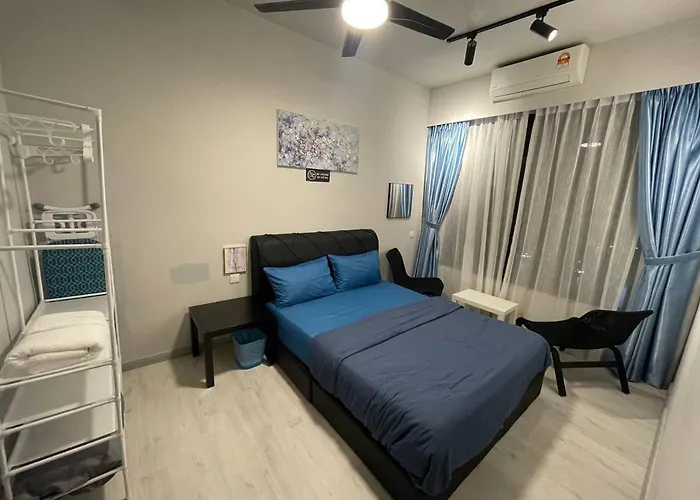 Jesselton Quay By Peach 2Br Seaview High Floor